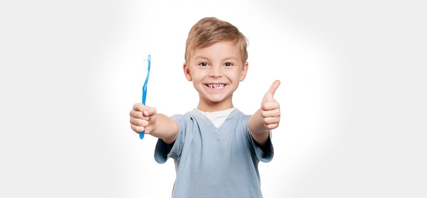 FOM-Studie belegt: Kinder putzen gründlicher mit einer Zahnputz-App